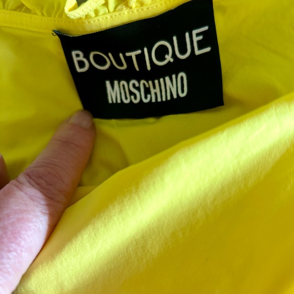Boutique Moschino dress size 8 in great condition - Picture 3 of 5